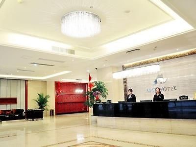 Nisi Wuhan Bagian luar foto